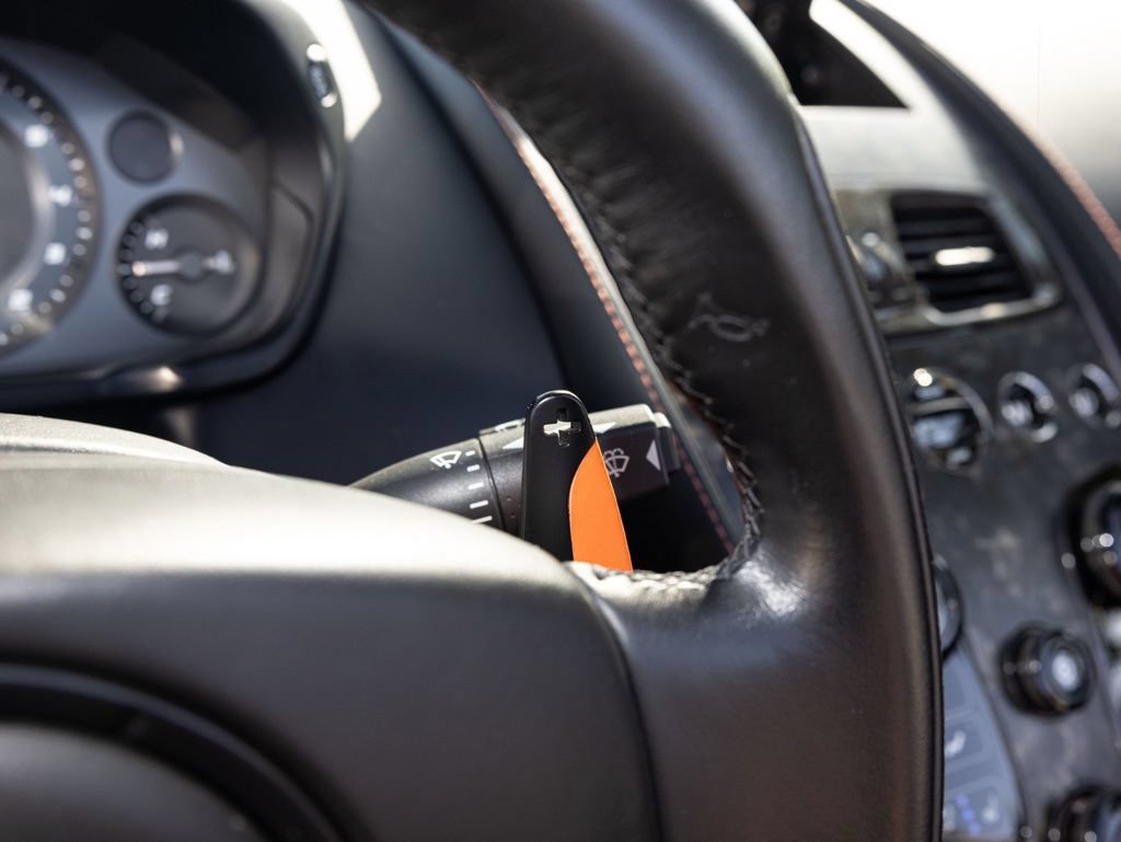 Used 2018 Aston Martin Vanquish S RWD image 33