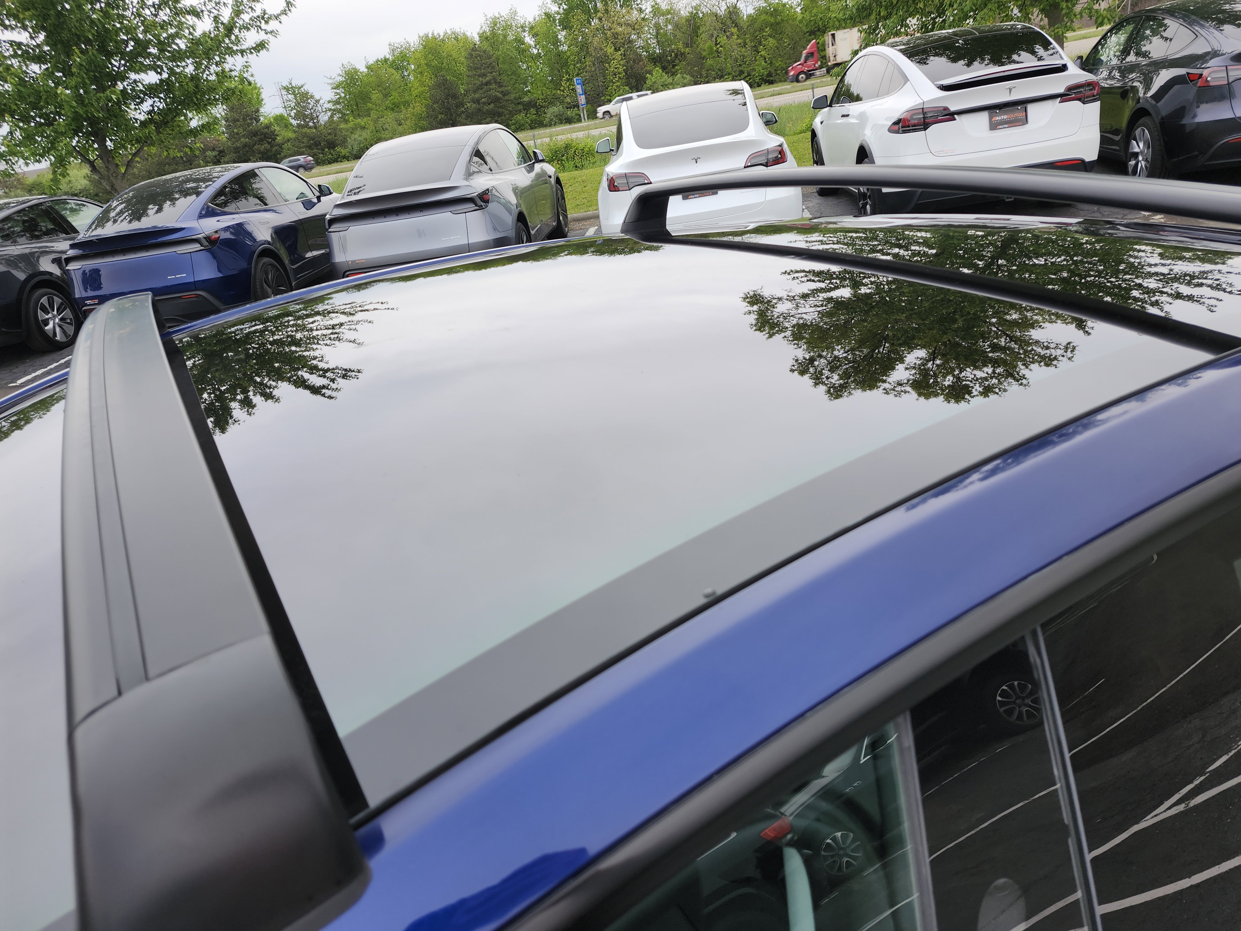 Used 2026 Tesla Model Y 2WD image 23