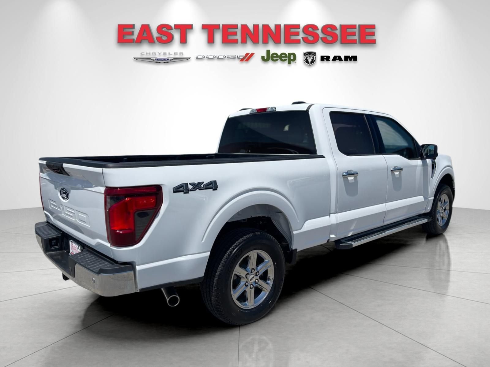 Used 2024 Ford F150 XLT w/ Tow/Haul Package AWD/4WD image 3
