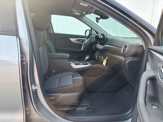 New 2026 Chevrolet Blazer LT image 15