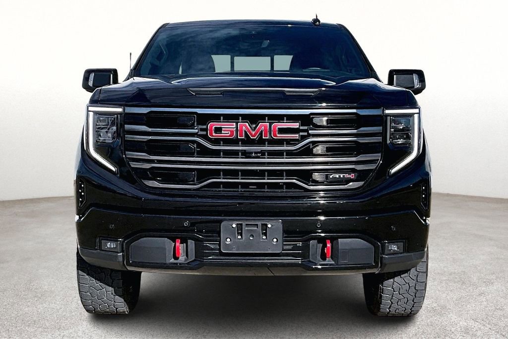 Used 2025 GMC Sierra 1500 AT4 w/ AT4 Premium Package image 5