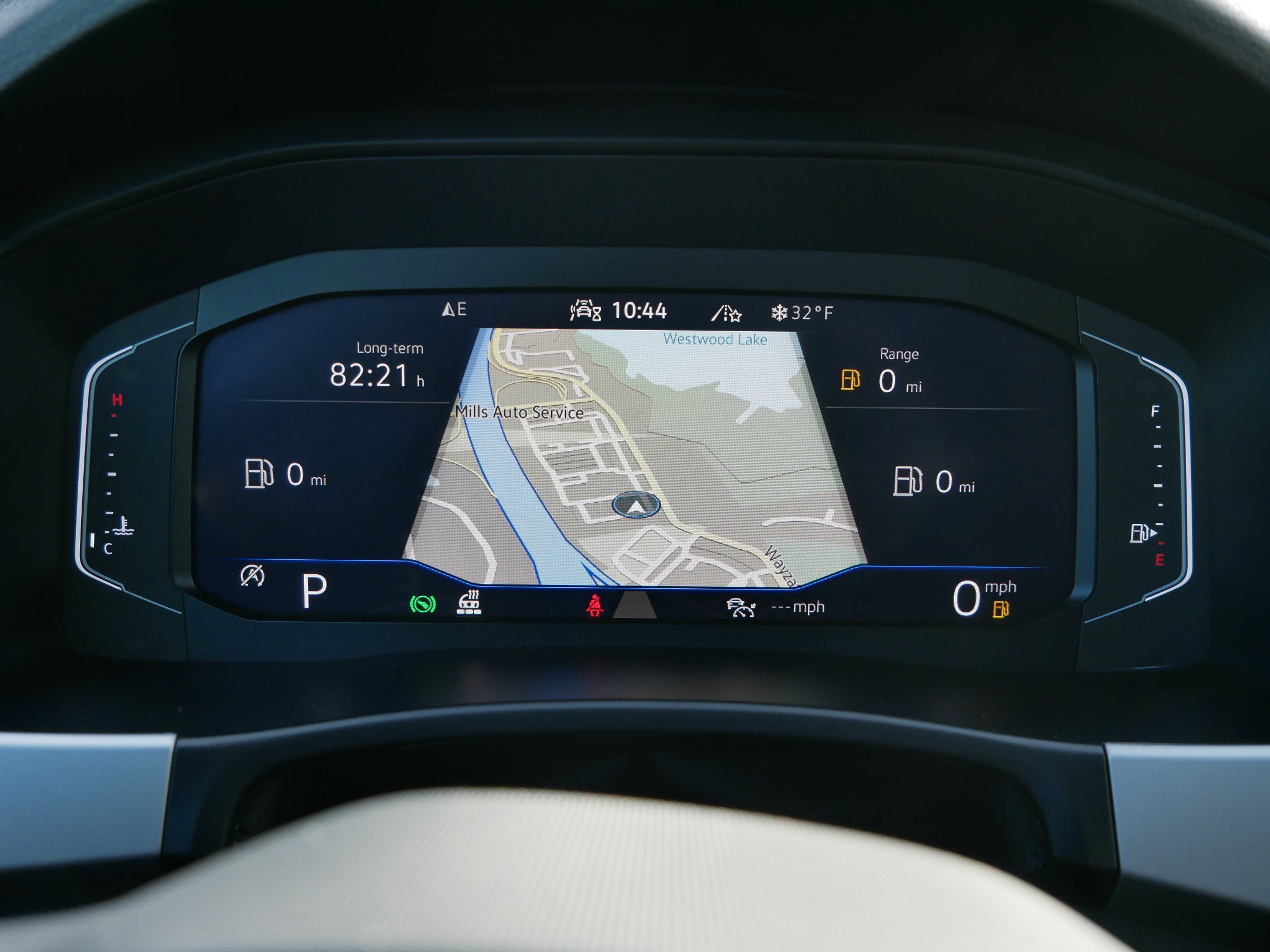 Used 2021 Volkswagen Atlas Cross Sport SEL Premium image 27