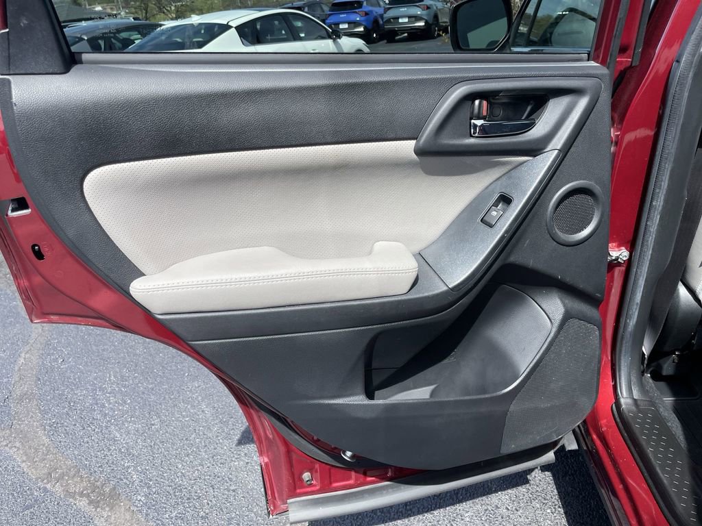 Used 2018 Subaru Forester 2.5i Limited image 23