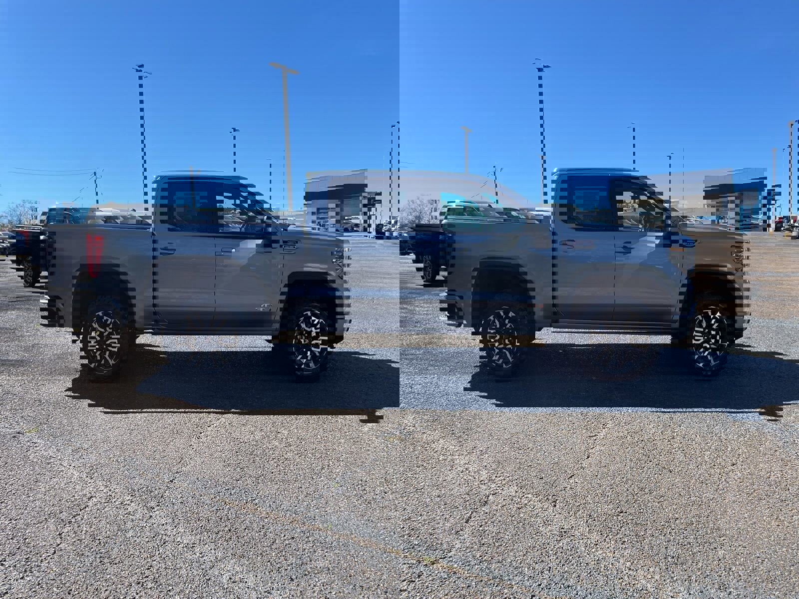 New 2026 GMC Sierra 1500 AT4 w/ AT4 Premium Package image 6