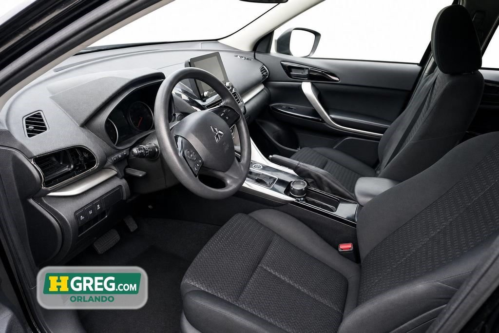 Used 2023 Mitsubishi Eclipse Cross LE AWD/4WD image 8
