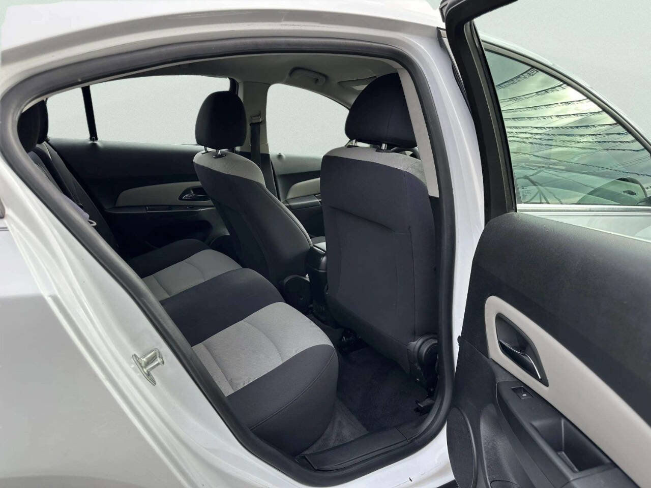 Used 2012 Chevrolet Cruze LS w/ Connectivity Package image 18