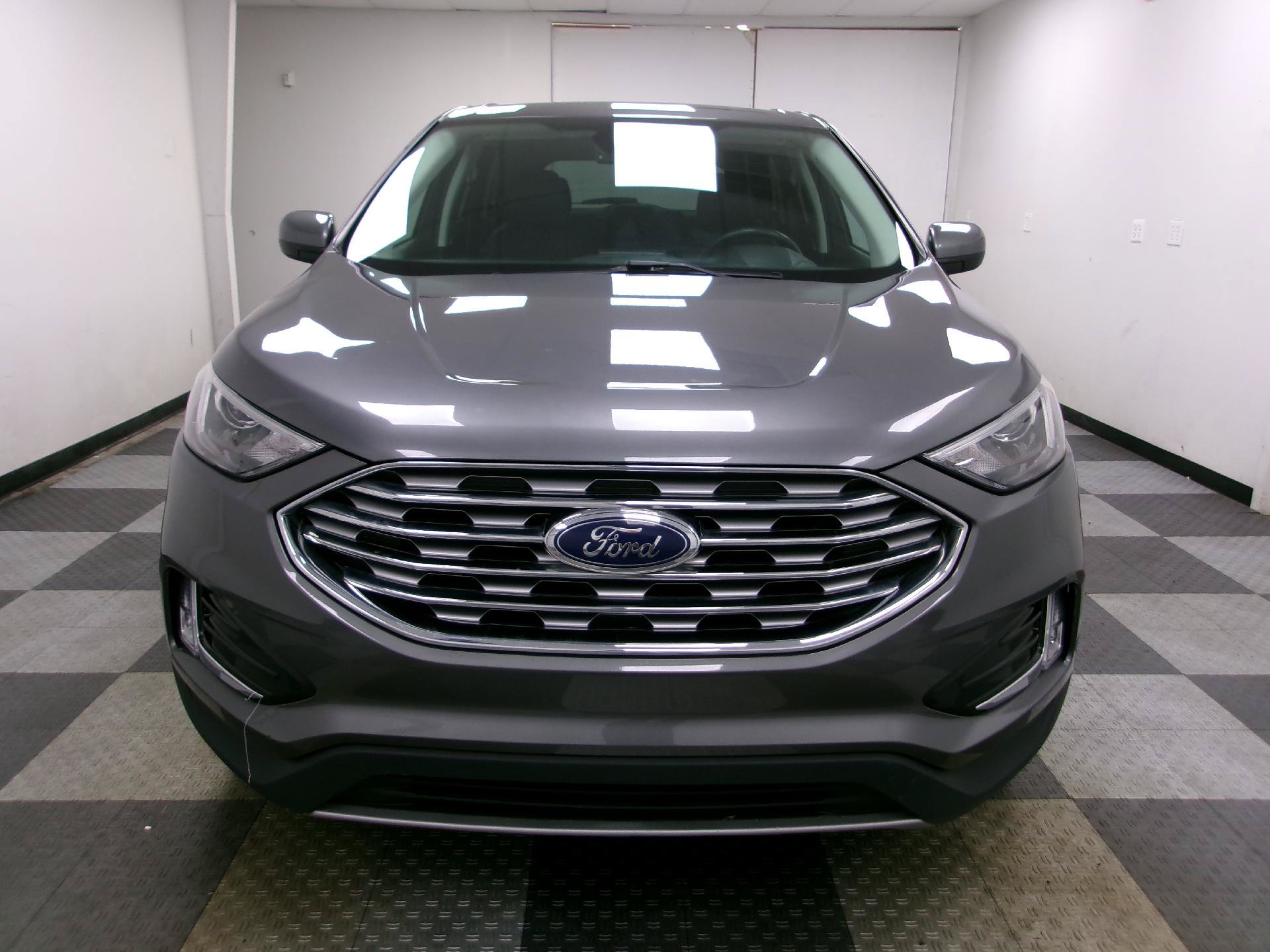Used 2022 Ford Edge SEL w/ Convenience Package AWD/4WD image 16