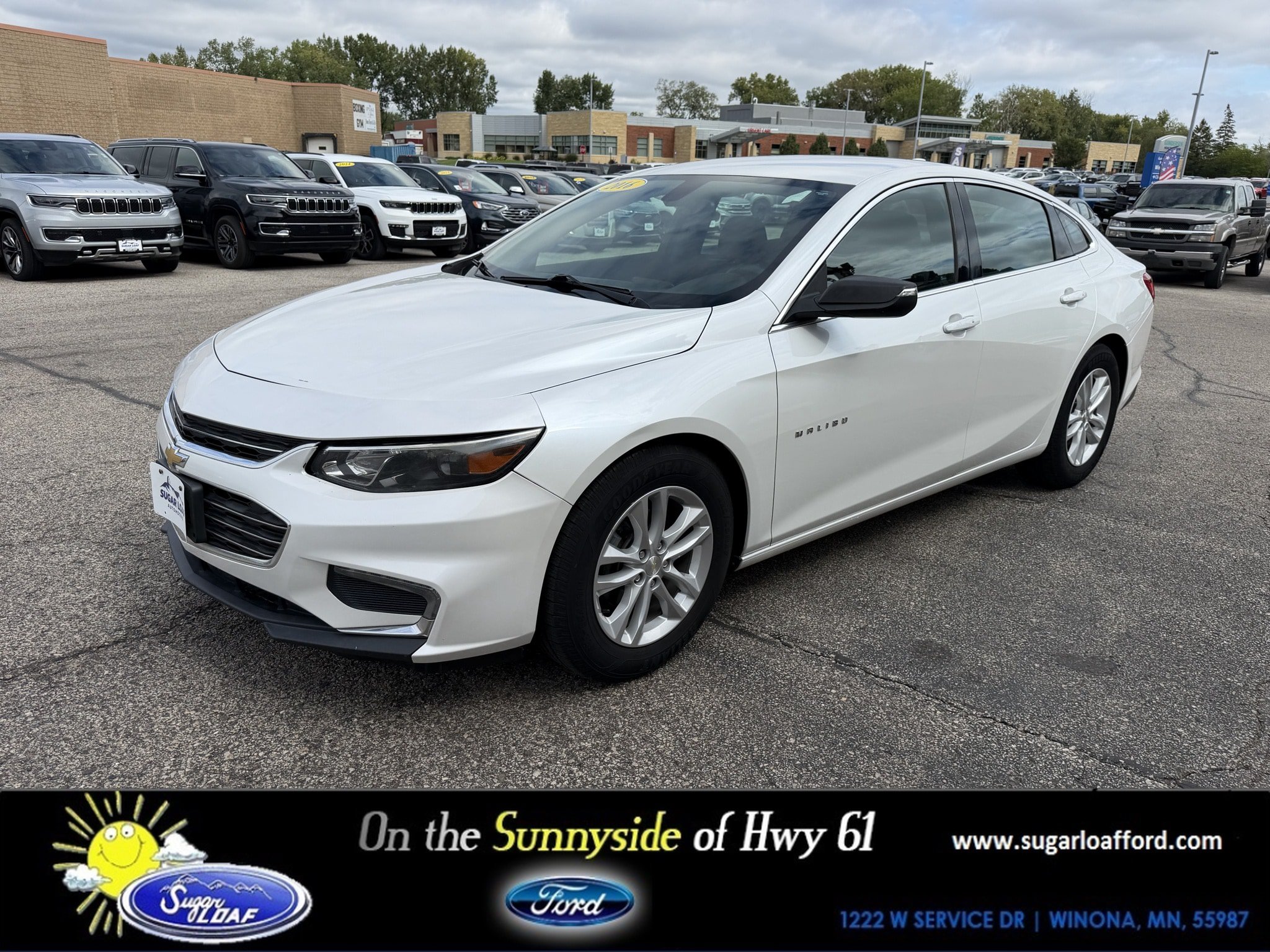 Used 2016 Chevrolet Malibu LT FWD image 1