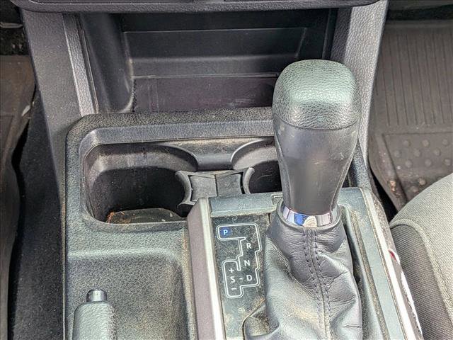 Used 2019 Toyota Tacoma SR5 AWD/4WD image 10