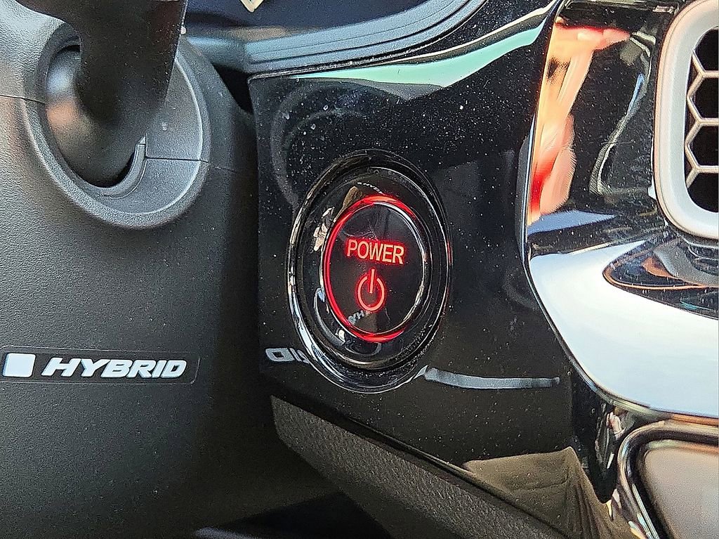 Used 2025 Honda Civic Sport Touring image 30