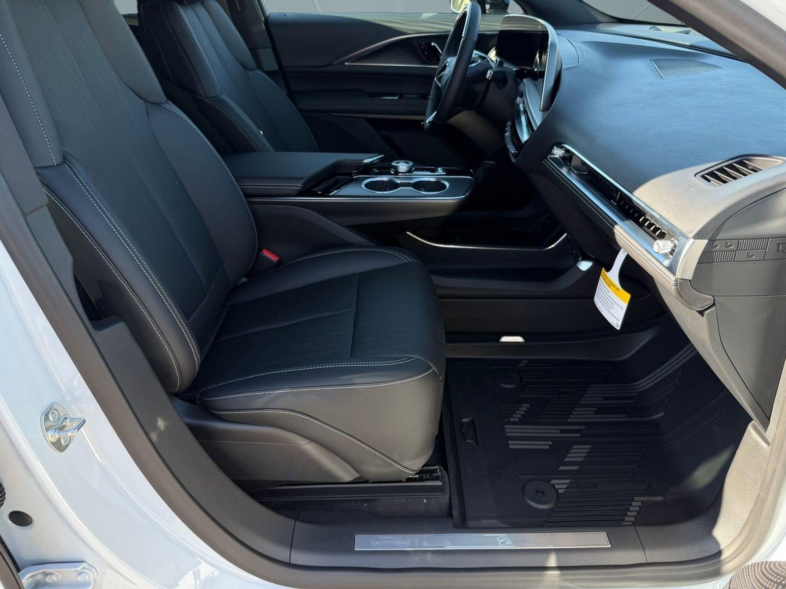 New 2026 Cadillac Lyriq Sport w/ LPO, Floor Liner Package RWD image 29