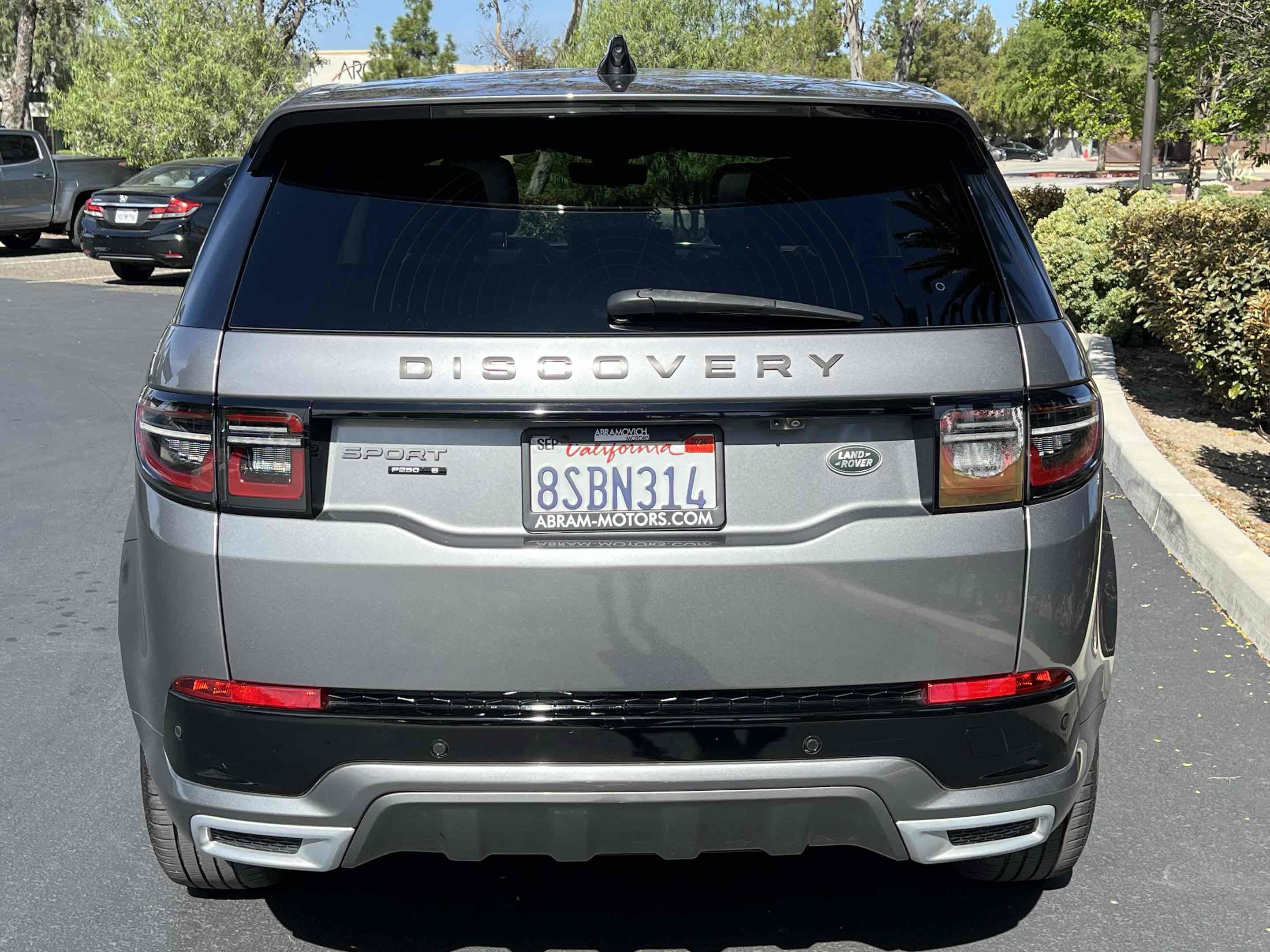 Used 2020 Land Rover Discovery Sport S R-Dynamic AWD/4WD image 15