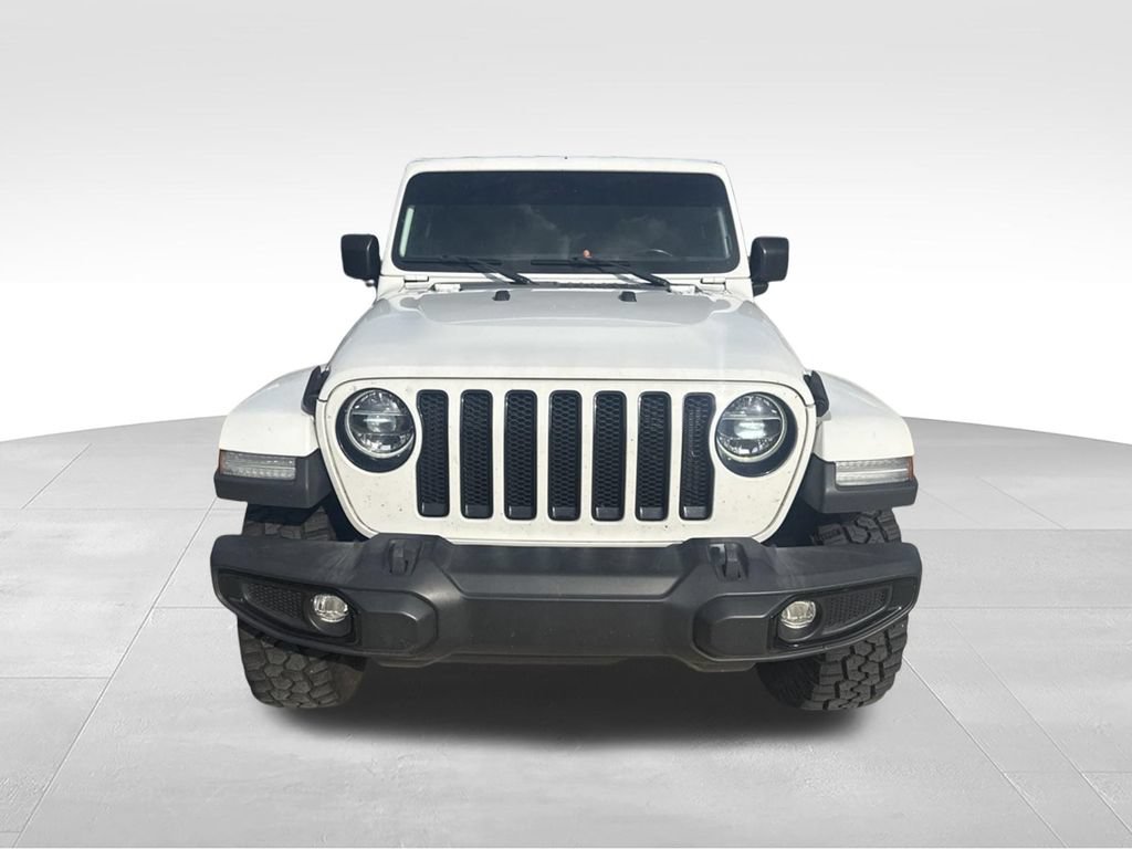 Used 2022 Jeep Wrangler Unlimited Sahara AWD/4WD image 3