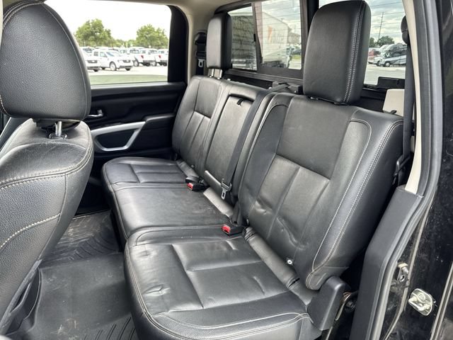 Used 2017 Nissan Titan SL RWD image 22