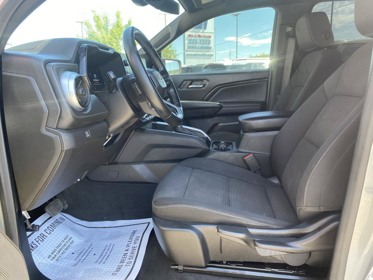 Used 2024 Chevrolet Colorado LT RWD image 19