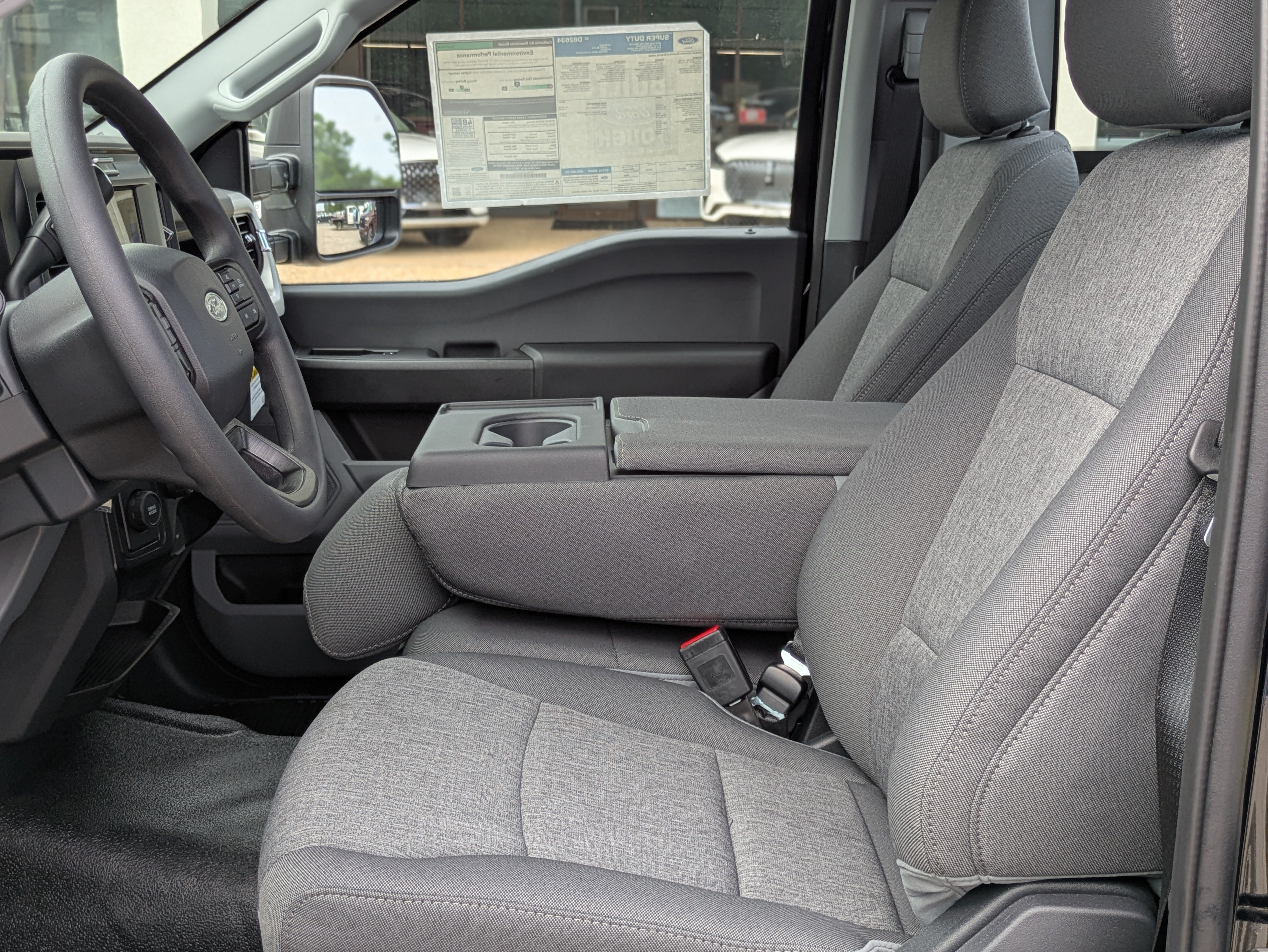 Used 2025 Ford F250 XL w/ XL Chrome Package RWD image 13