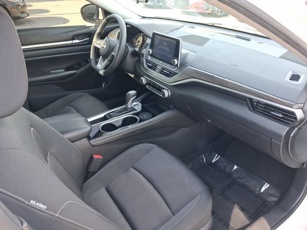 Certified 2023 Nissan Altima 2.5 SV FWD image 28