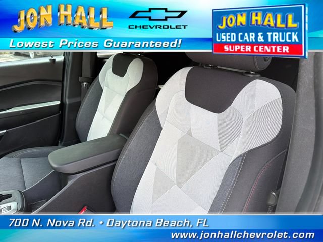 Used 2024 Chevrolet Trax RS w/ Driver Confidence Package FWD image 18