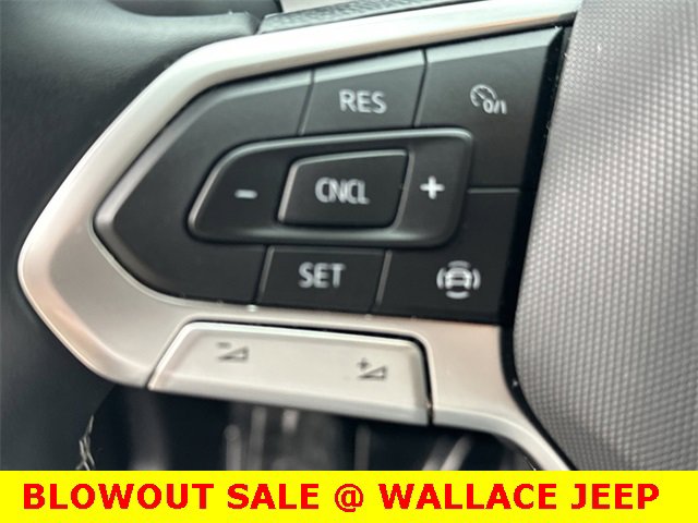 Used 2022 Volkswagen Tiguan SE image 19