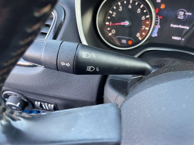 Used 2020 Jeep Compass Limited image 25