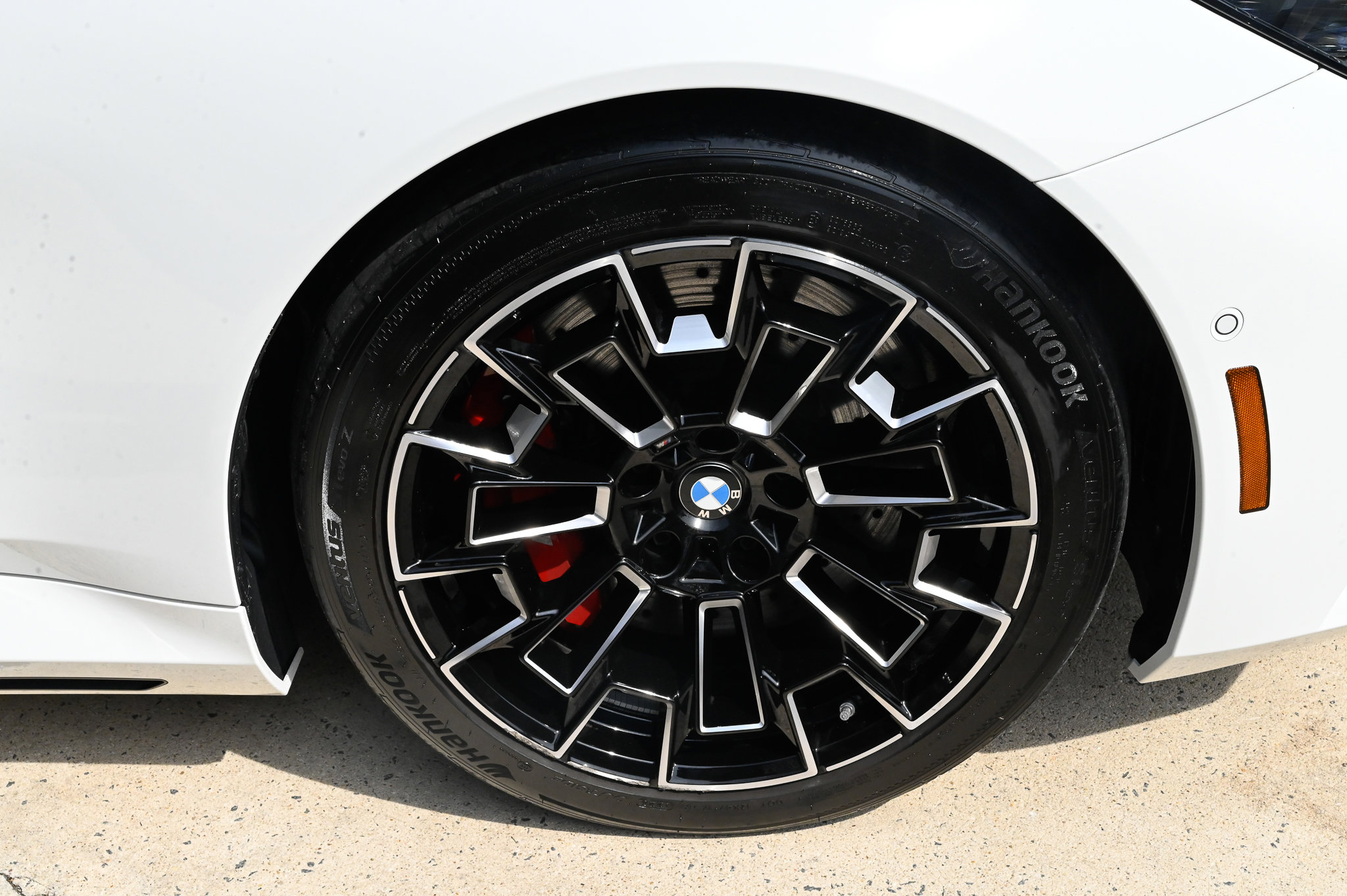 Used 2026 BMW M5 Touring image 12