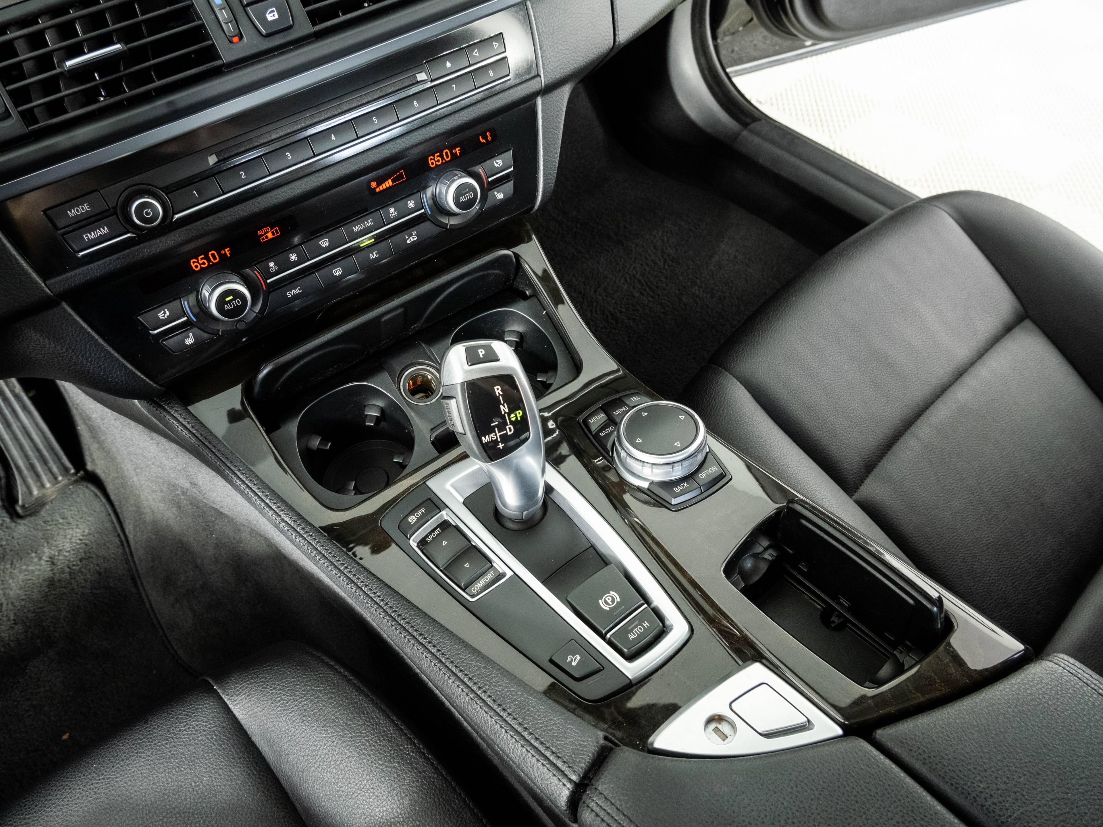Used 2015 BMW 528i xDrive Sedan AWD/4WD image 16
