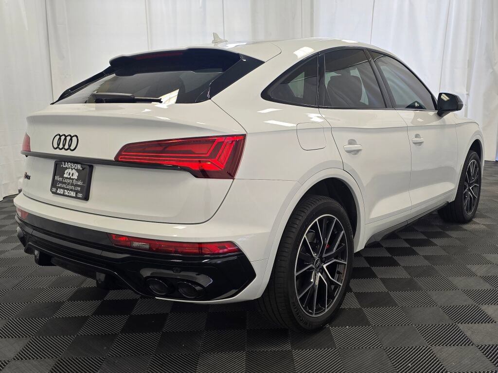 Used 2025 Audi SQ5 Premium Plus w/ Premium Plus Package image 6