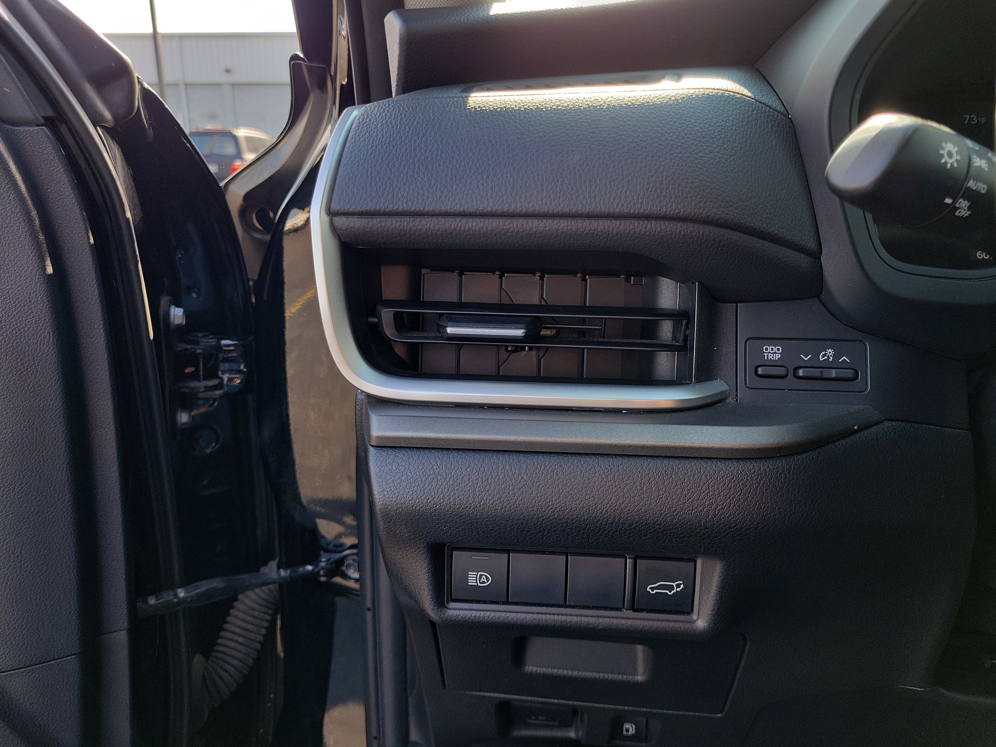 Used 2024 Toyota Grand Highlander AWD image 20
