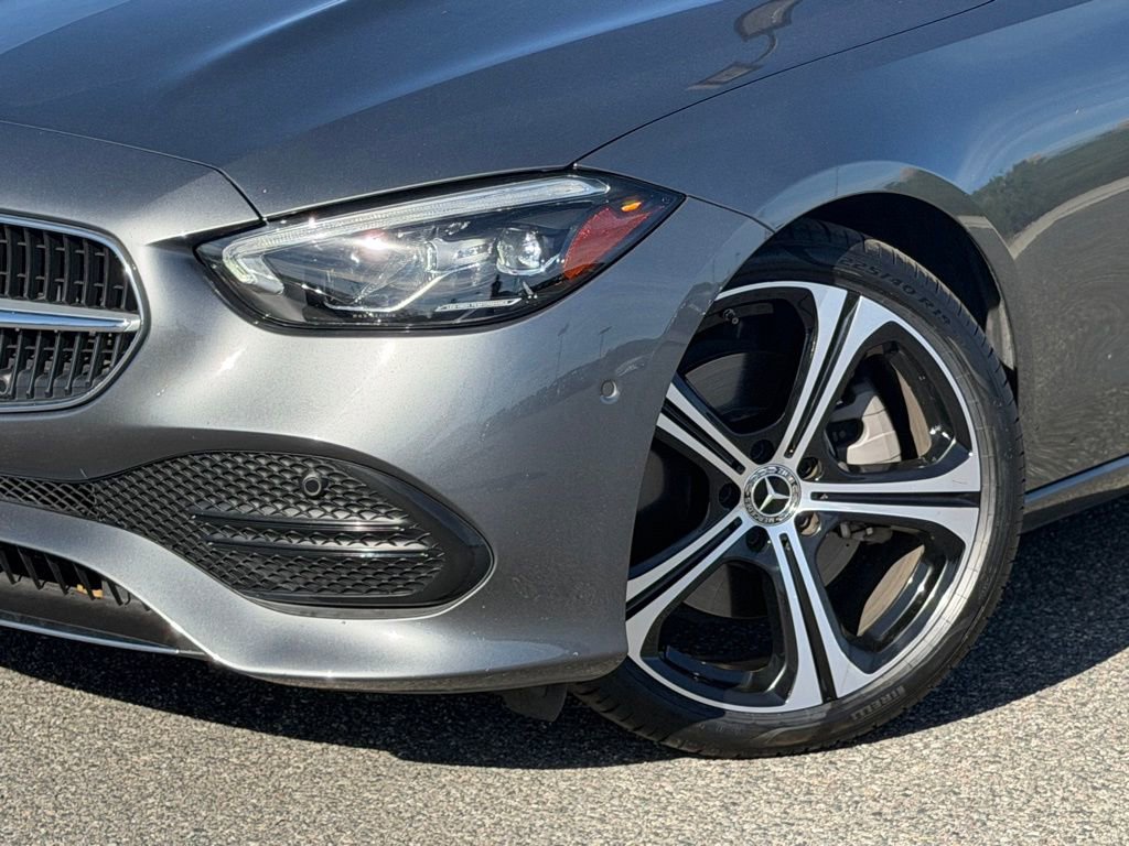 Certified 2022 Mercedes-Benz C 300 Sedan image 4
