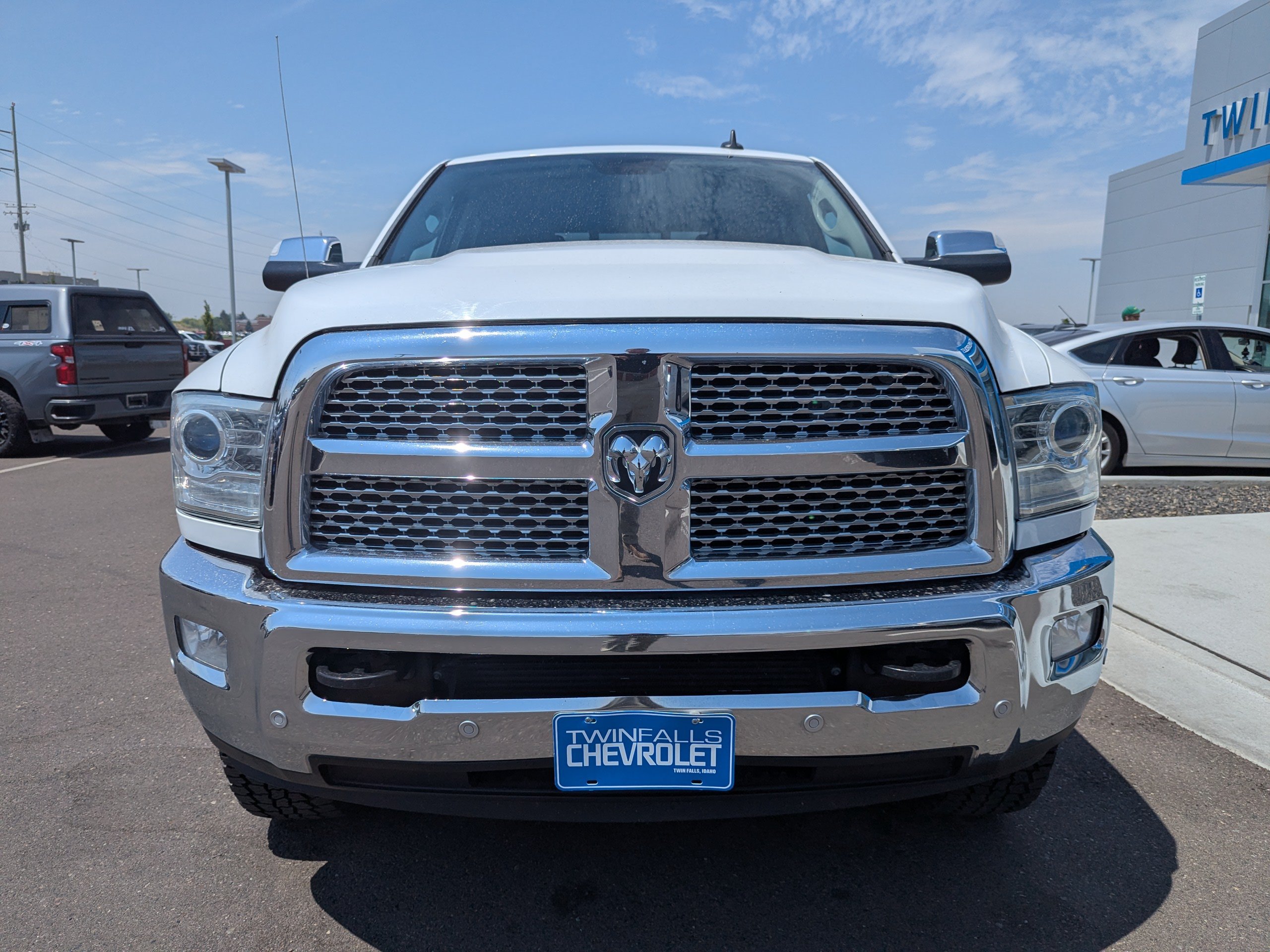 Used 2017 RAM 2500 Laramie w/ Protection Group AWD/4WD image 5