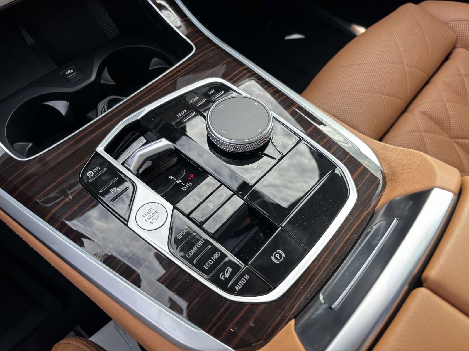 New 2026 BMW X5 xDrive40i w/ Climate Comfort Package image 24