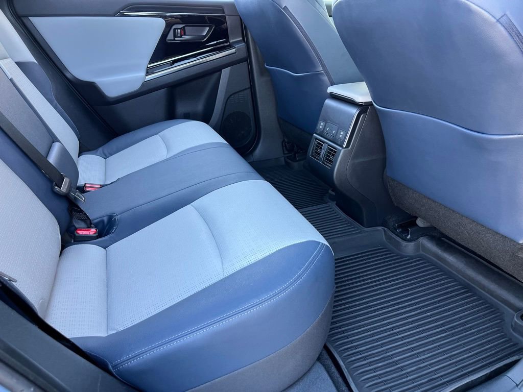 Certified 2023 Subaru Solterra Limited image 22