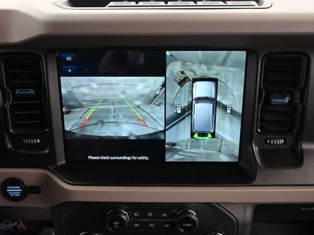 Used 2023 Ford Bronco Wildtrak image 16