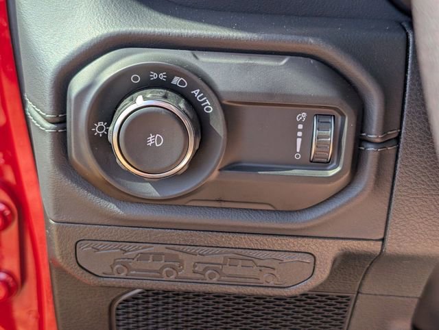 New 2026 Jeep Wrangler Unlimited Sahara AWD/4WD image 12