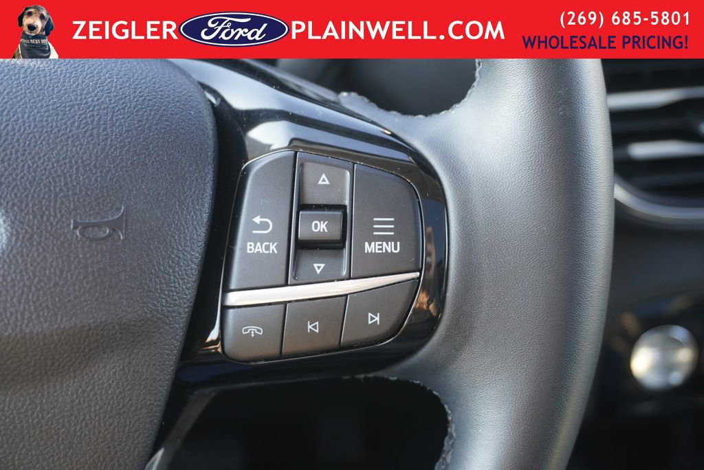 Used 2024 Ford Escape Platinum image 28