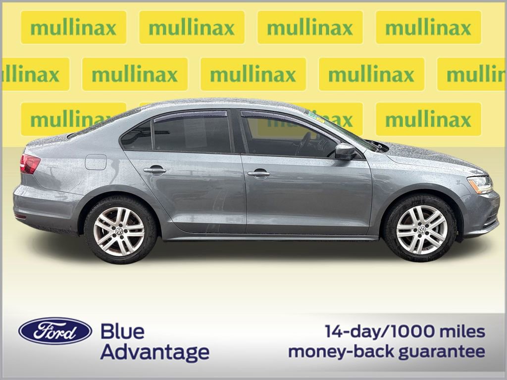 Used 2018 Volkswagen Jetta S image 2