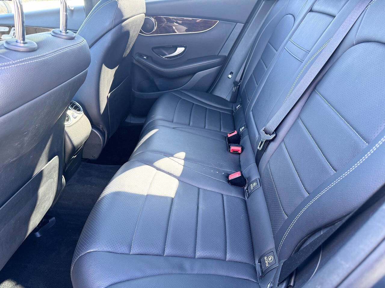 Used 2016 Mercedes-Benz GLC 300 4MATIC image 6