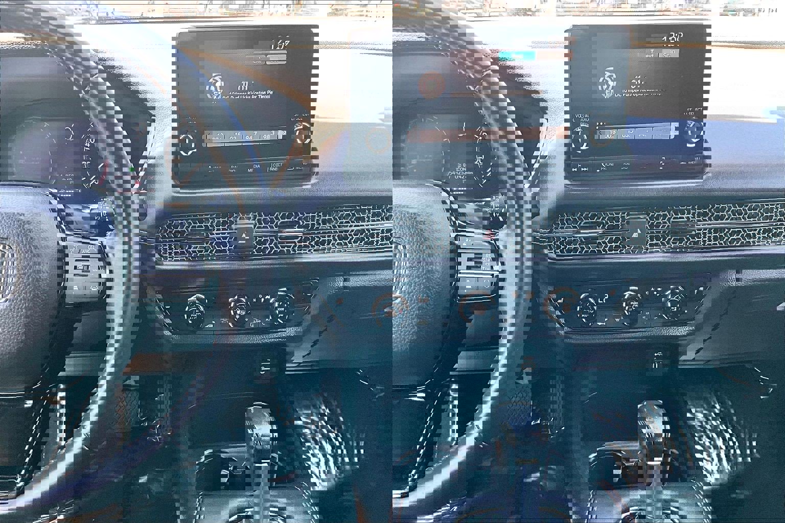 Used 2023 Honda HR-V Sport image 6