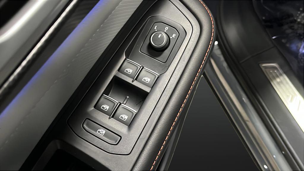 Used 2024 Volkswagen Atlas Peak Edition SEL image 26