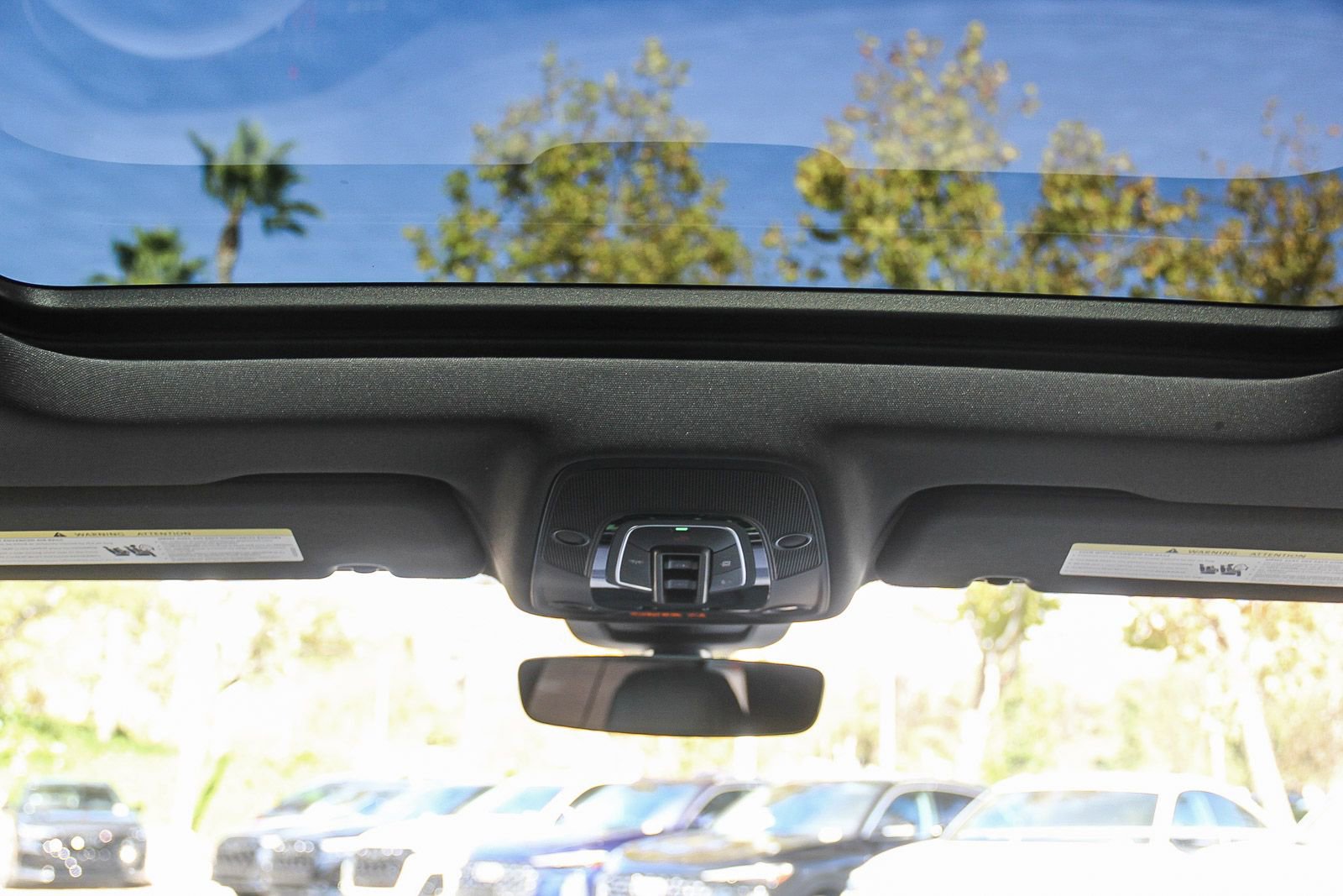 New 2026 Audi SQ8 Prestige image 16