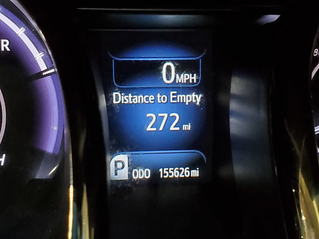 Used 2013 Toyota Avalon Limited w/ Technology Pkg FWD image 36