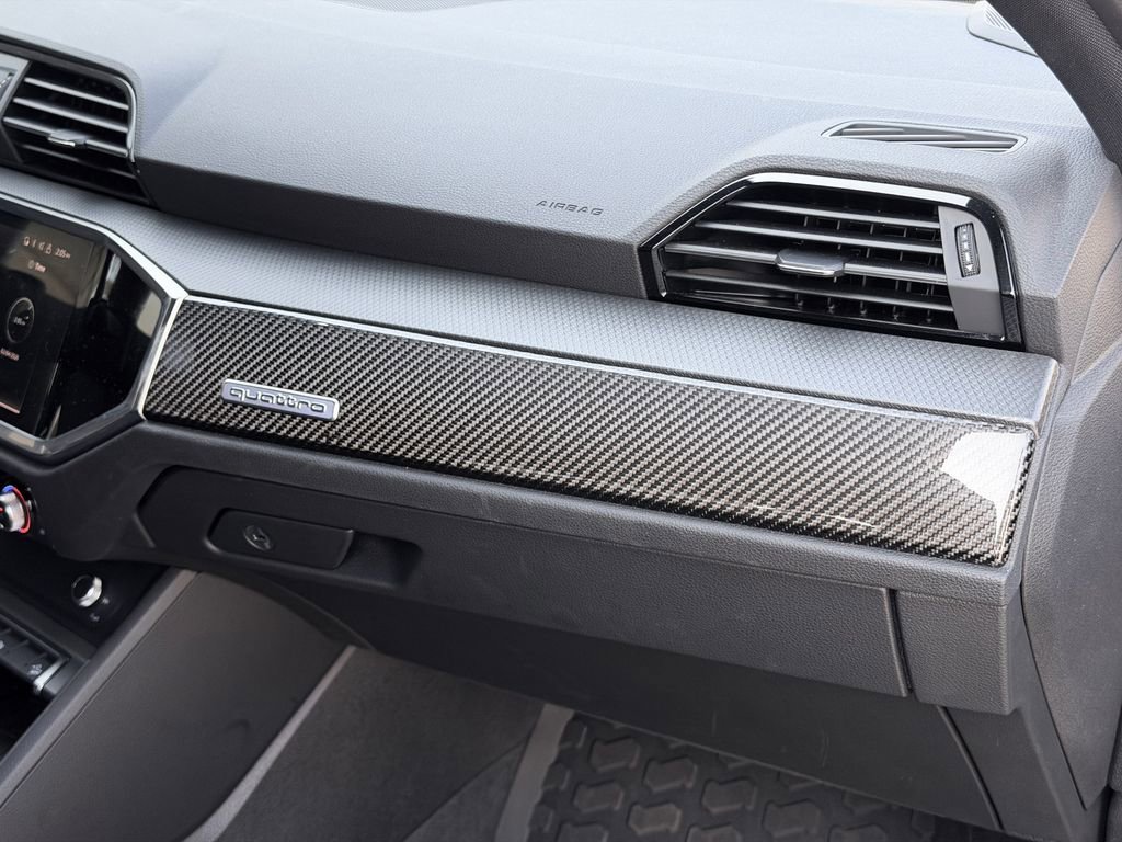 Used 2025 Audi Q3 2.0T Premium Plus w/ Premium Plus Package image 27