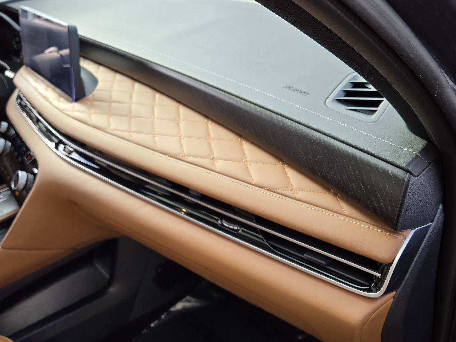 Certified 2025 INFINITI QX60 Autograph w/ Cargo Package image 18