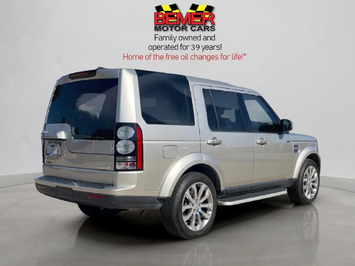 Used 2016 Land Rover LR4 HSE LUX AWD/4WD image 5