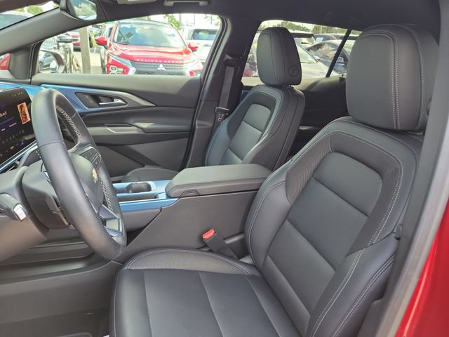Certified 2025 Chevrolet Equinox EV LT w/ Convenience Package FWD image 22