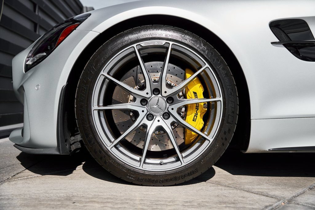 Used 2020 Mercedes-Benz AMG GT R image 5