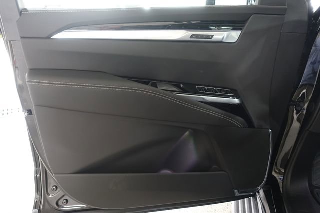 New 2026 Cadillac Escalade ESV Sport AWD/4WD image 9