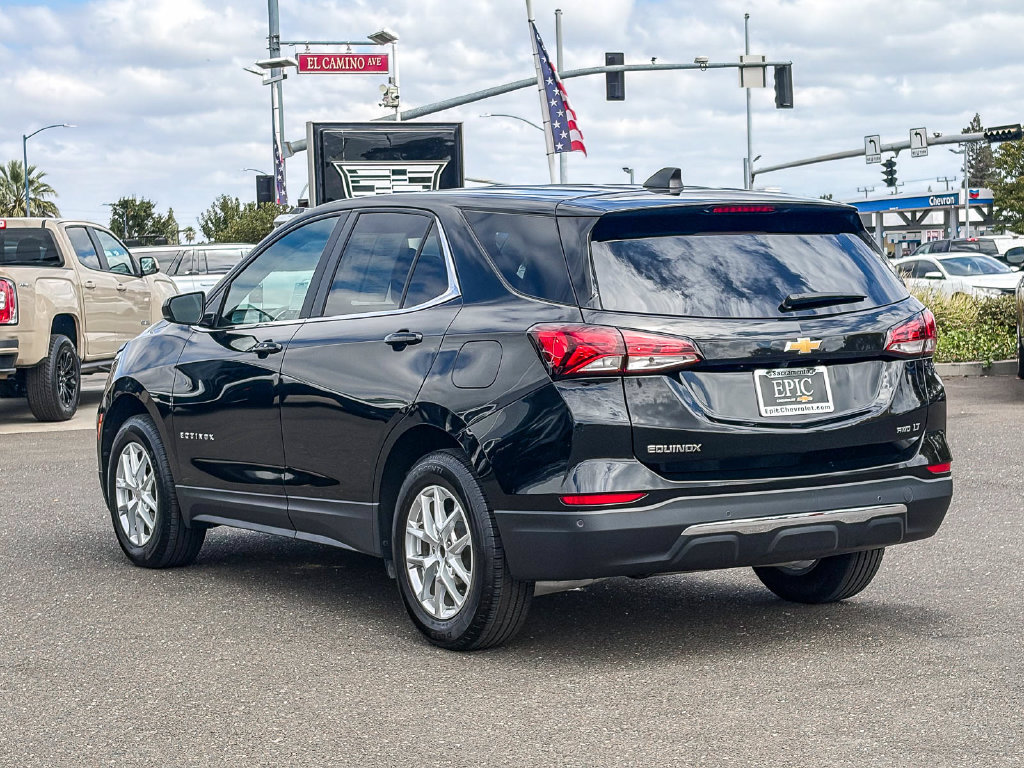 Used 2024 Chevrolet Equinox LT