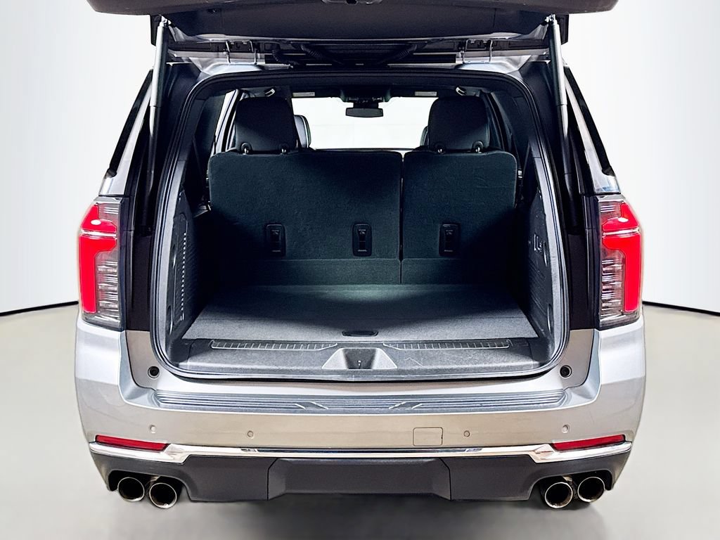 Certified 2025 Chevrolet Suburban Premier RWD image 25