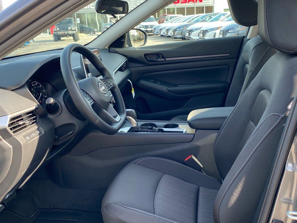 New 2025 Nissan Altima 2.5 S image 13